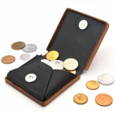 for coin case01 木と革のコインケース