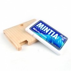 もみの木で作った　MINTIA 専用木製ケース