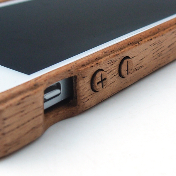 iPhone5S専用木製ケース「LIFE」