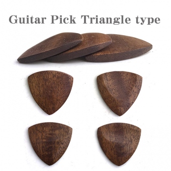 木製のギターピック 【ancient tones type Triangle】 (1枚)